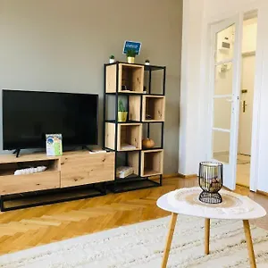 Appartamento Lovely, Bucarest