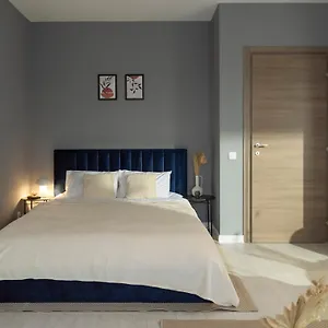 Apartament 21 With Parking Lujerului, Bucureşti